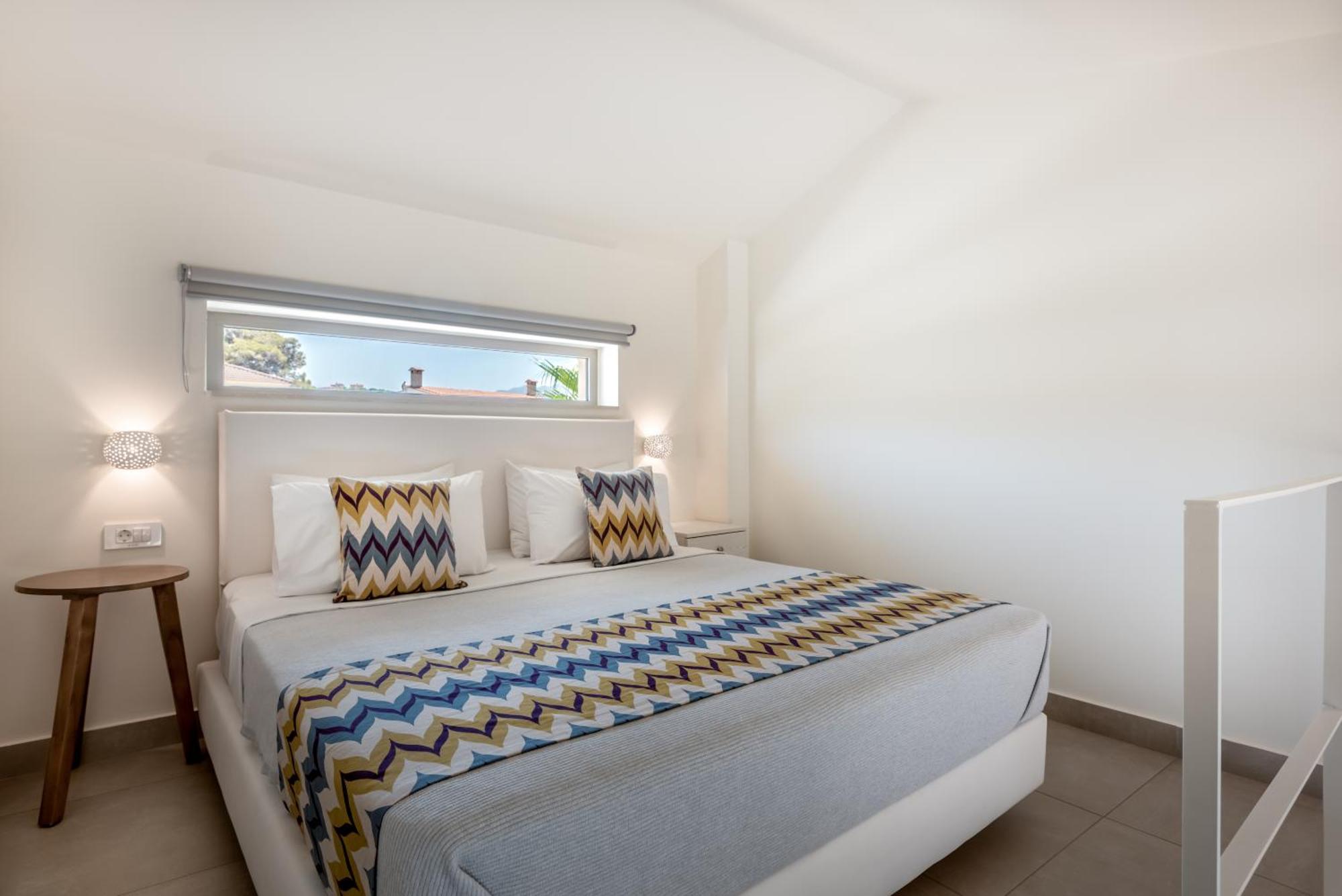 Executive Loft Suite with Pool View/ Sea View,1624795460:JPEG